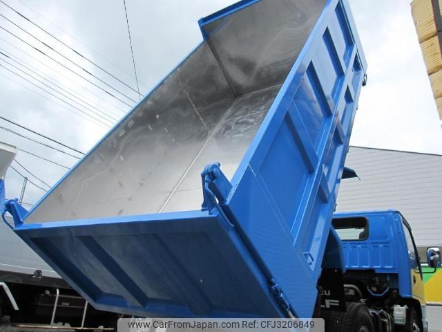 Isuzu Elf Truck 2000 thumbnail 28