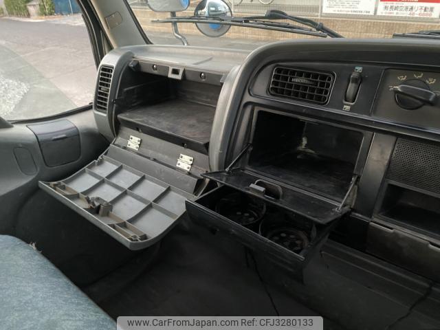 Mitsubishi Fuso Canter 1999 thumbnail 16