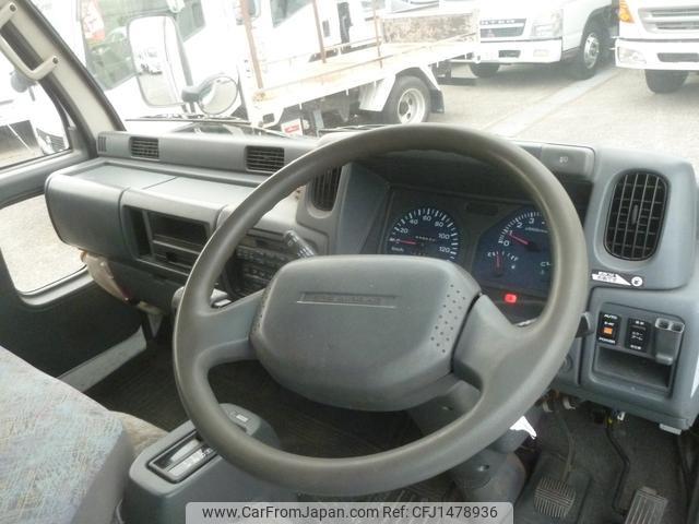 Isuzu Elf Truck 2001 thumbnail 18