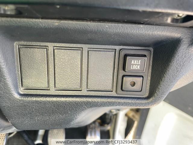 Suzuki Carry Truck 1996 thumbnail 20