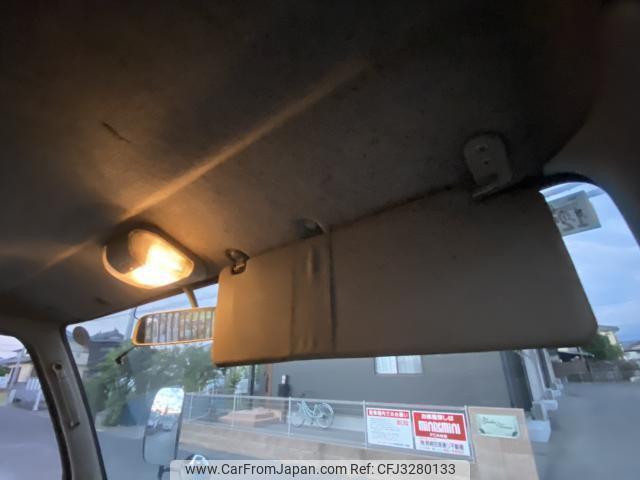 Mitsubishi Fuso Canter 1999 thumbnail 19