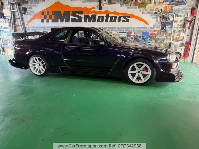 Nissan Skyline Coupe 2000 thumbnail 34