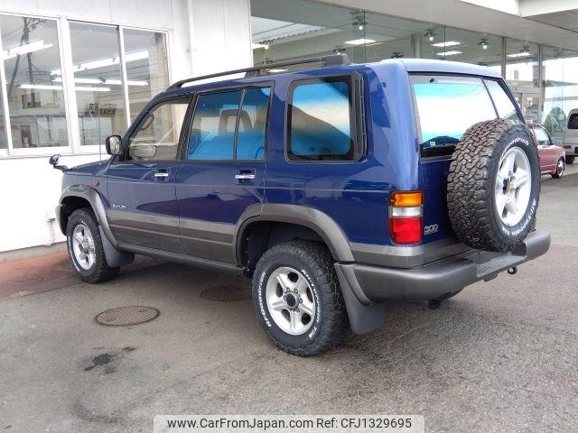 Isuzu Bighorn 1998 thumbnail 3