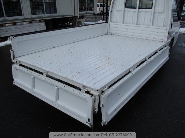 Mitsubishi Delica Truck 2001 thumbnail 15