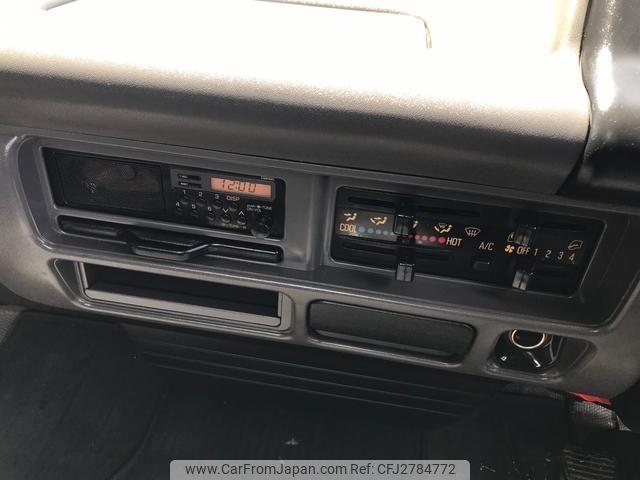 Isuzu Elf Truck 1999 thumbnail 34