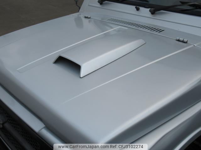 Suzuki Jimny 1995 thumbnail 10
