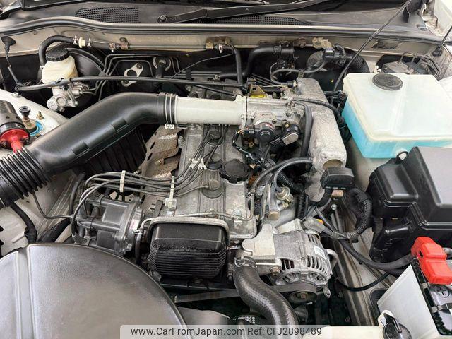 Toyota Mark II 1997 thumbnail 16