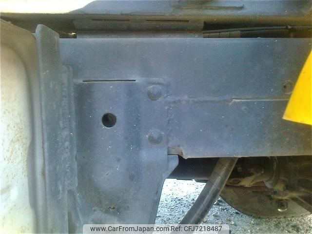Isuzu Elf Truck 1999 thumbnail 9