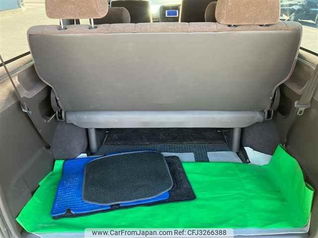 Toyota Hiace Wagon thumbnail 11