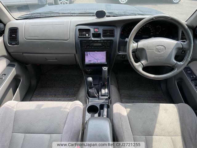 Toyota Hilux Surf 2001 thumbnail 9