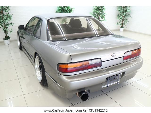 Nissan Silvia 1991 thumbnail 12