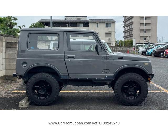 Suzuki Jimny 1985 thumbnail 3