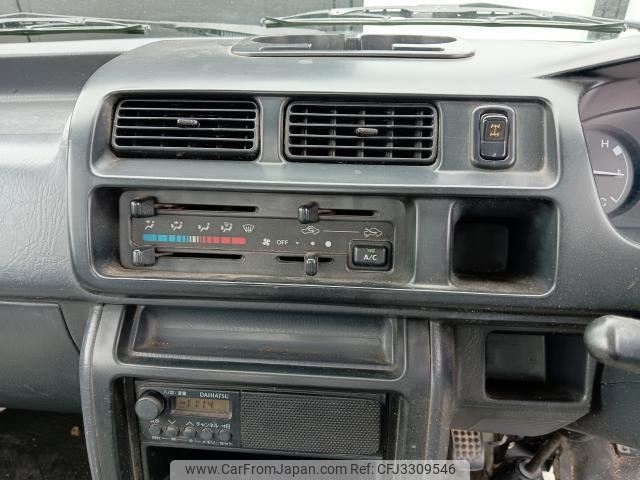 Daihatsu Hijet Truck 2000 thumbnail 16
