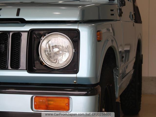 Suzuki Jimny 1986 thumbnail 7