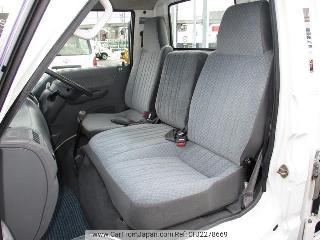 Mitsubishi Delica Truck 2001 thumbnail 30