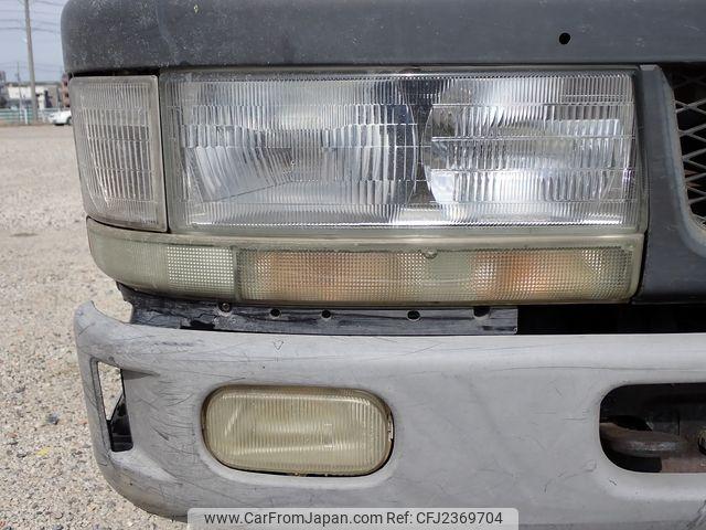 Mitsubishi Fuso Canter 2001 thumbnail 37