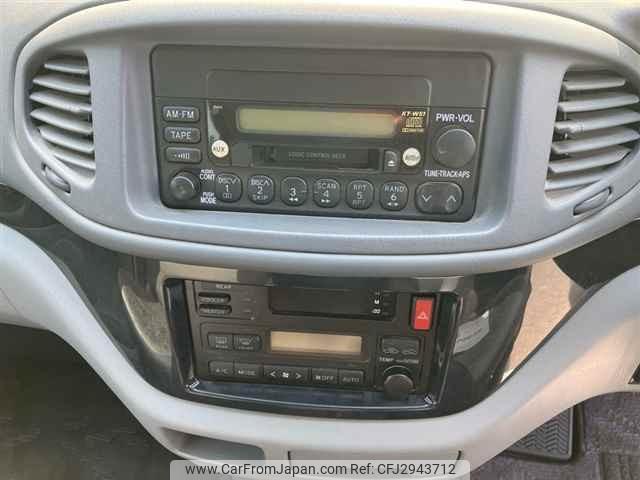 Toyota Touring Hiace thumbnail 7