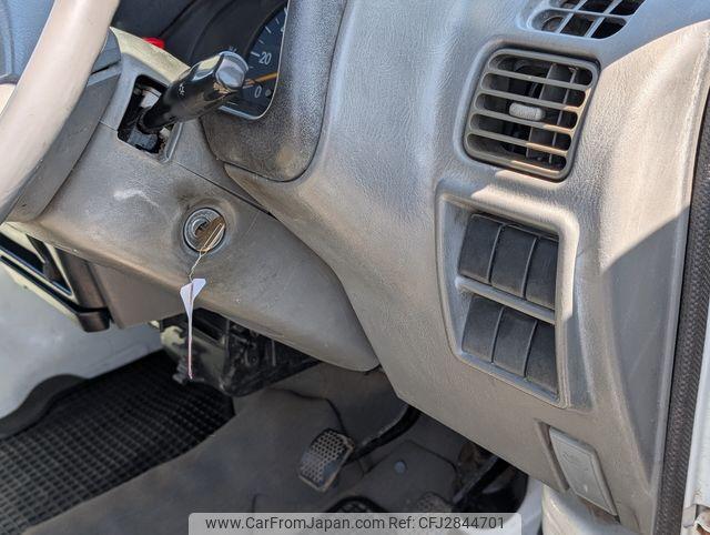 Suzuki Carry Truck 2001 thumbnail 47