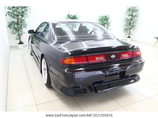 Nissan Silvia 1993 thumbnail 12