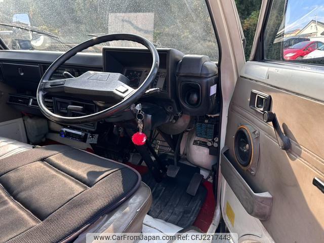 Toyota Hiace Truck 1984 thumbnail 13