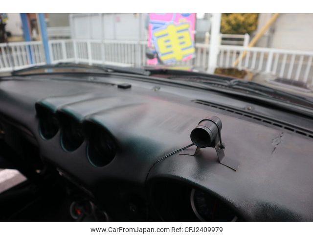 Nissan Fairlady Z 1972 thumbnail 31