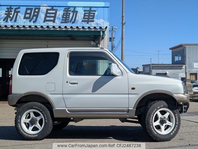 Suzuki Jimny 2001 thumbnail 4