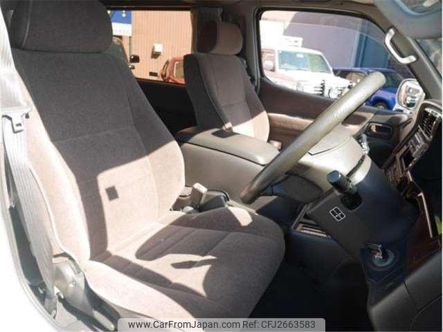 Toyota Hiace Wagon 2001 thumbnail 9