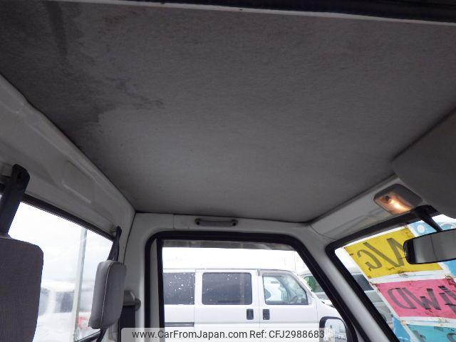 Mitsubishi Minicab Truck 2001 thumbnail 13