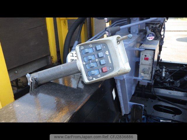 Isuzu Forward 2001 thumbnail 24