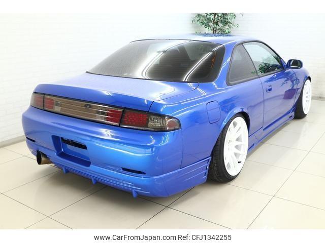 Nissan Silvia 1993 thumbnail 2