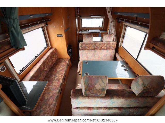 Isuzu Elf Truck 2000 thumbnail 2
