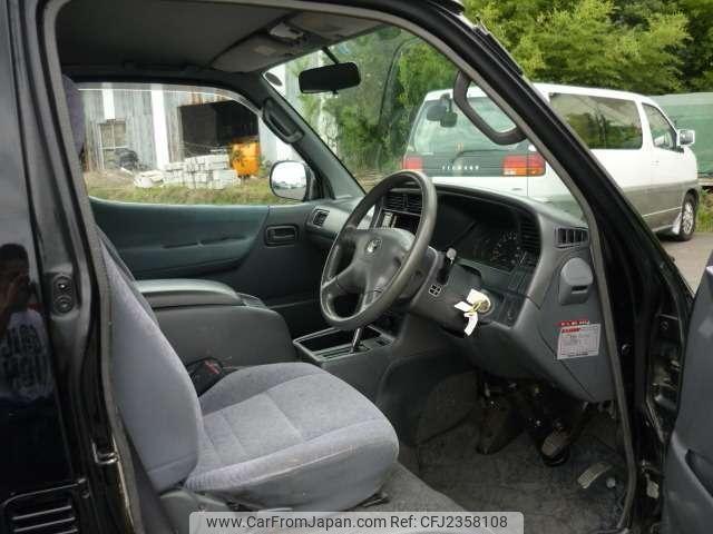 Toyota Hiace Wagon 1999 thumbnail 3