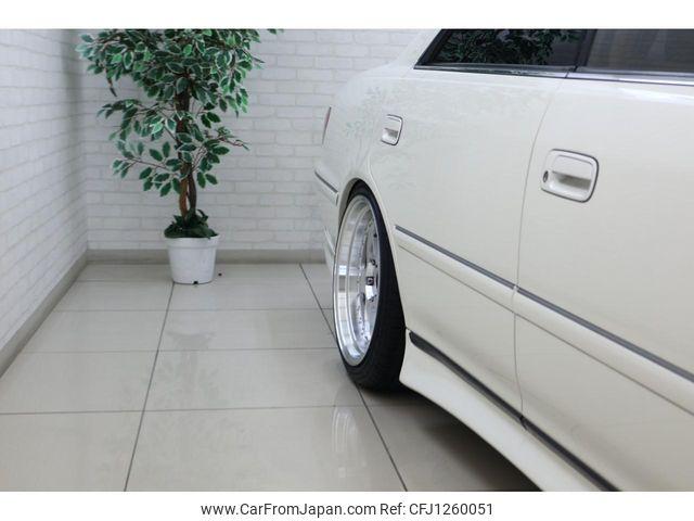 Toyota Mark II 1999 thumbnail 27