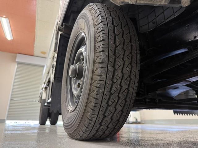 Isuzu Elf Truck 1998 thumbnail 27