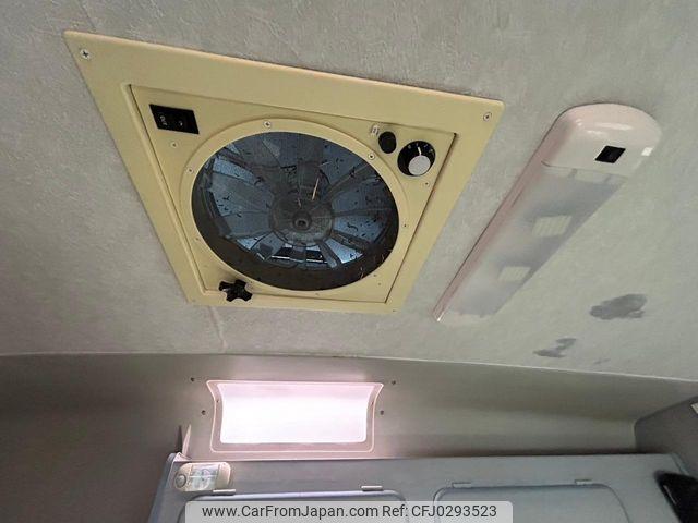 Mitsubishi Delica Truck 1995 thumbnail 36