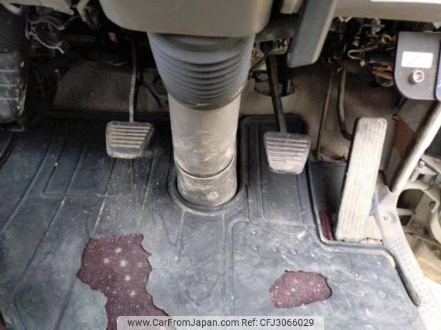 Isuzu Elf Truck 1997 thumbnail 8