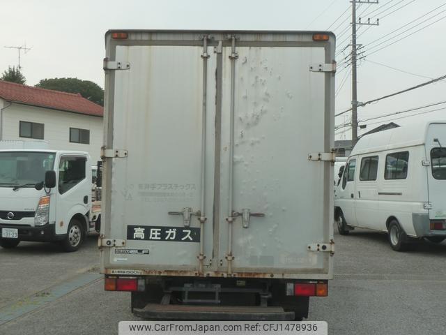 Isuzu Elf Truck 2001 thumbnail 13