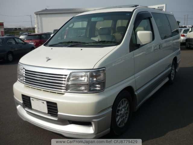 Nissan Elgrand 1998