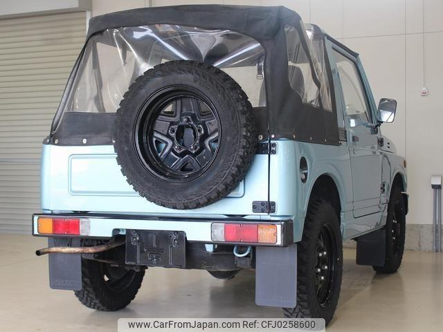 Suzuki Jimny 1986 thumbnail 18