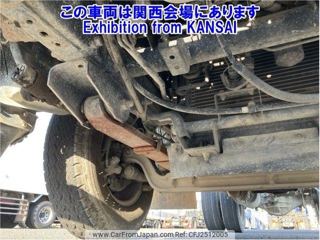 Mitsubishi Fuso Canter 1997 thumbnail 46