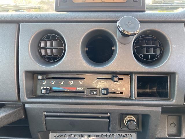 Suzuki Jimny 1996 thumbnail 6