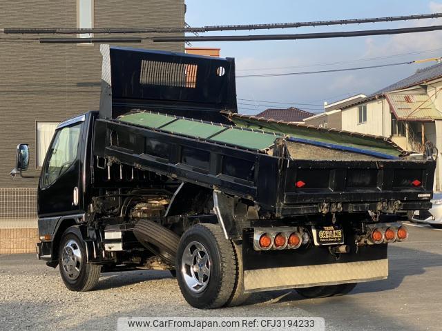 Mitsubishi Fuso Canter 2000 thumbnail 9