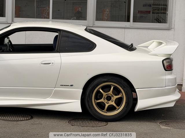 Nissan Silvia 2000 thumbnail 10