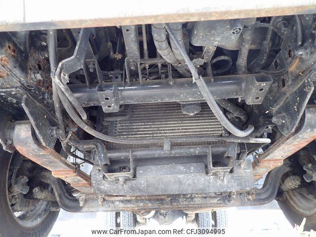 Mitsubishi Fuso Canter 1997 thumbnail 17