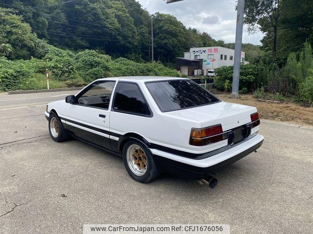 Toyota Corolla Levin 1985 thumbnail 7