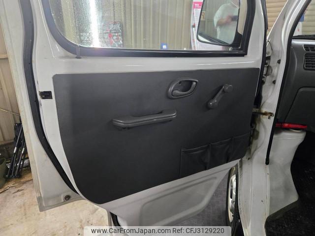 Suzuki Carry Truck 2000 thumbnail 34