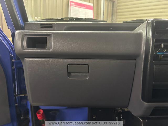 Mitsubishi Minicab Truck 1998 thumbnail 33