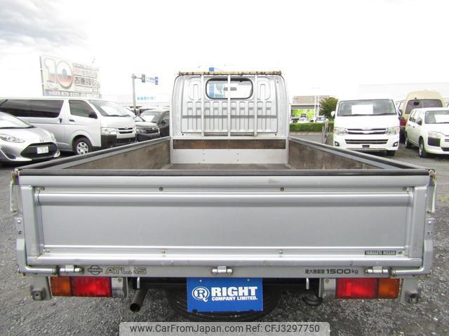 Nissan Atlas 2000 thumbnail 15