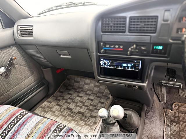 Toyota Hilux Pick Up 1990 thumbnail 24