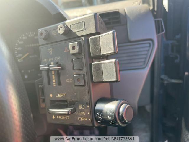 Isuzu Piazza 1987 thumbnail 20